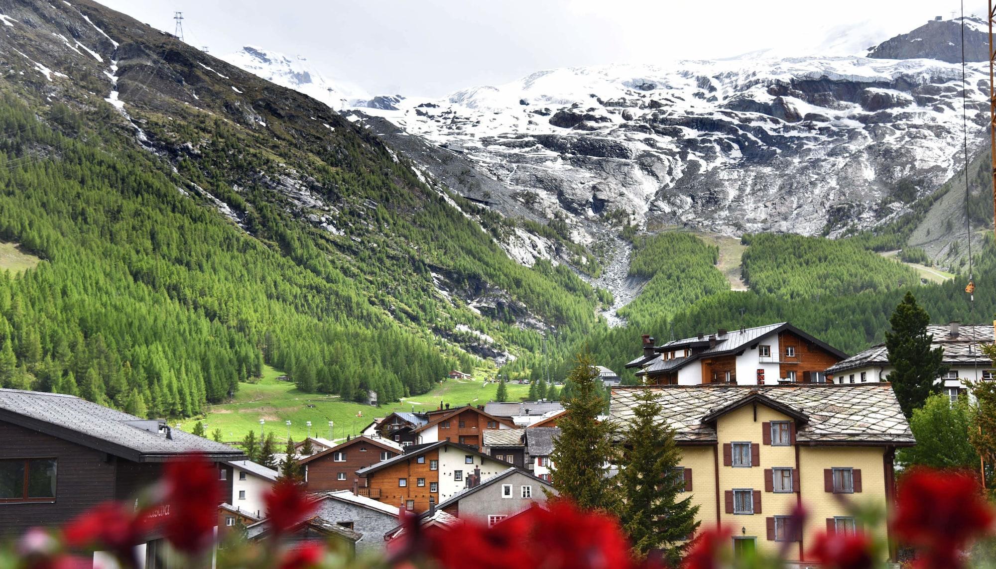 Hotel Du Glacier - The Dom Collection Saas-Fee Exterior photo